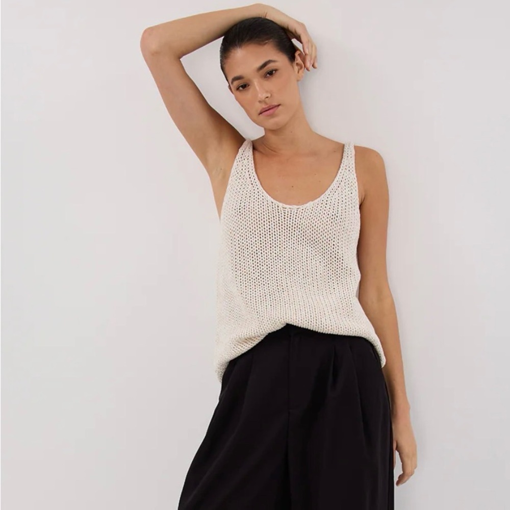 DISSH - Beige Knit Scoop Neck Tank Top